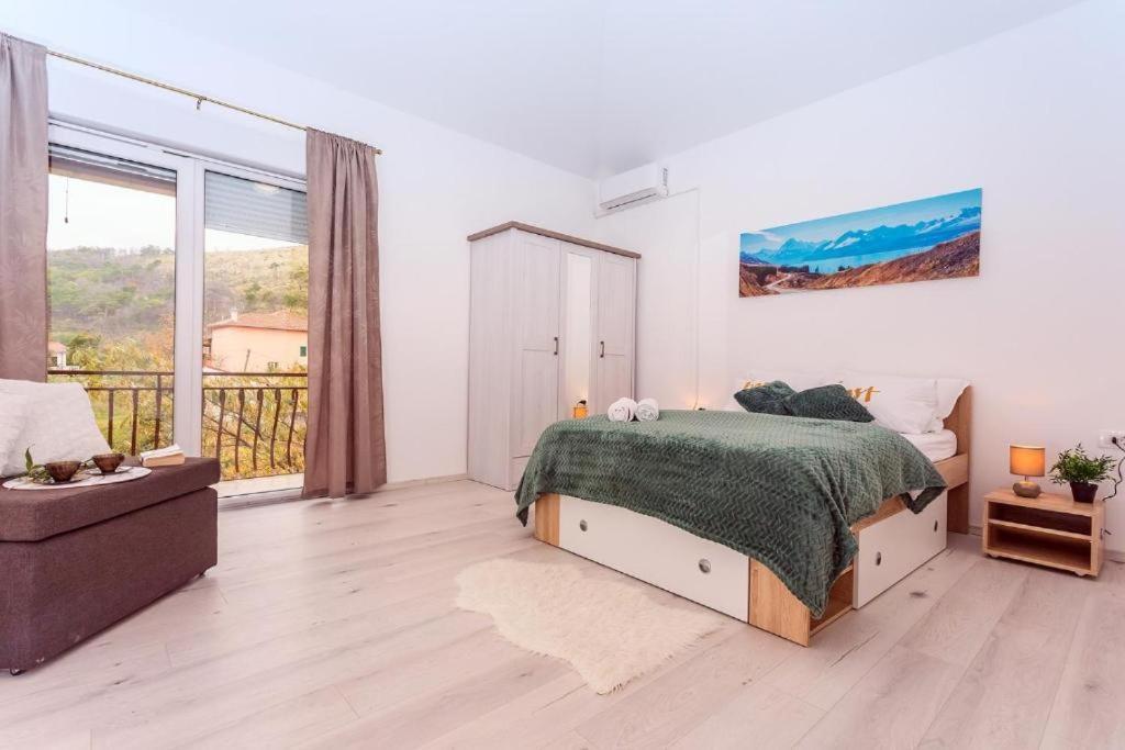 Villa Marietta Equino Donje Sitno Luaran gambar